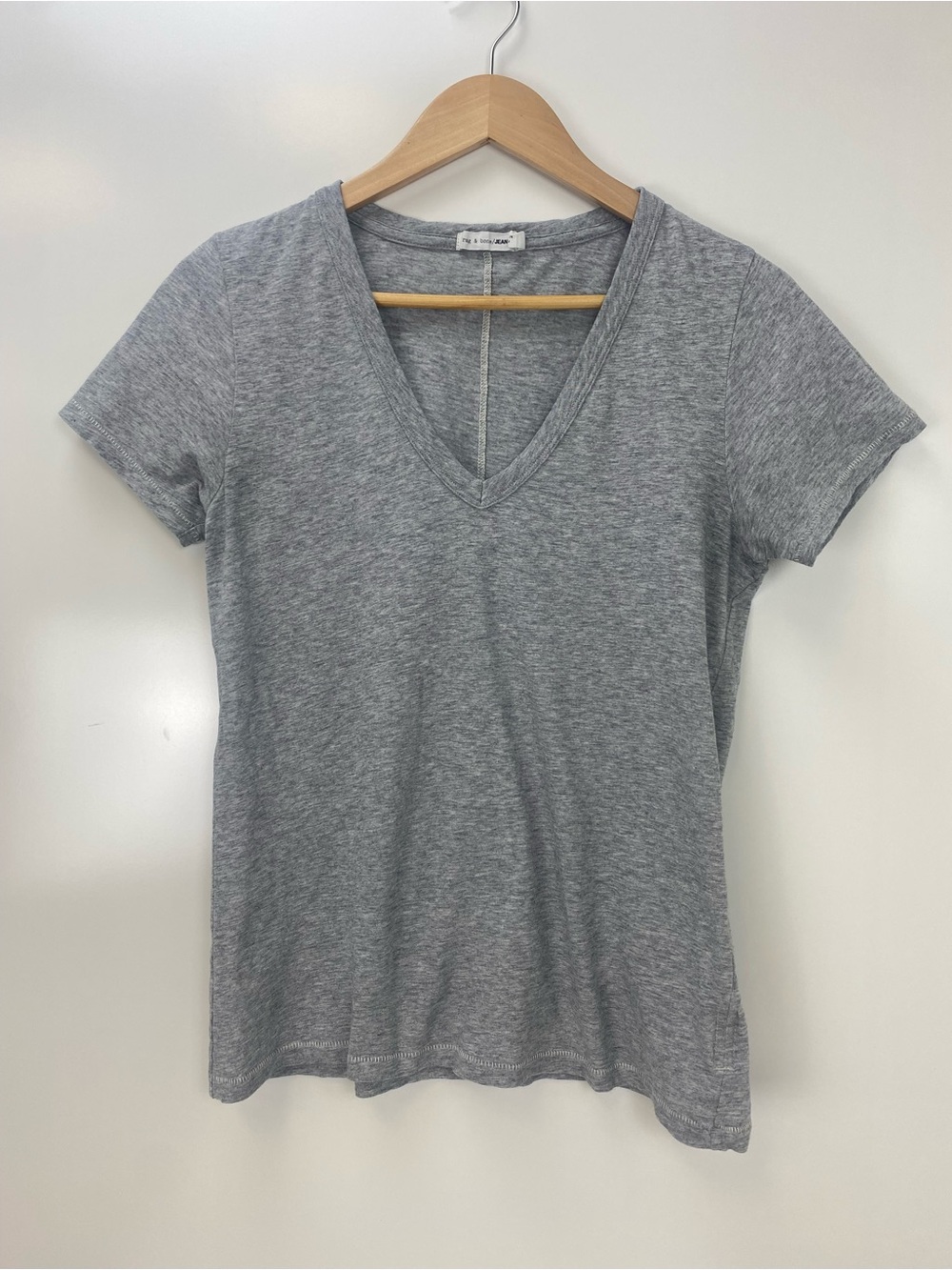 rag & bone Heather Gray V-Neck Short Sleeve Tee